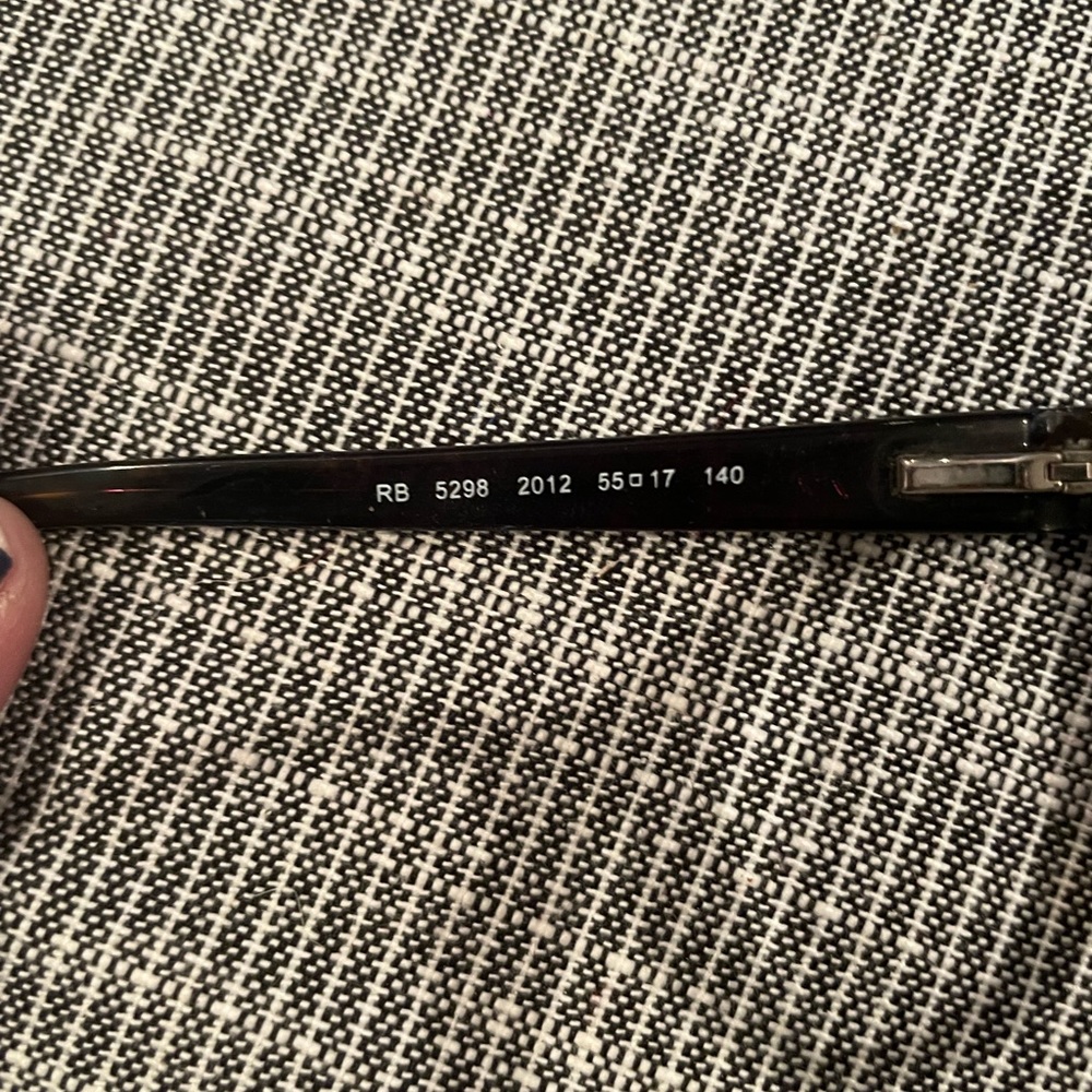 Ray-Ban Frames - image 3